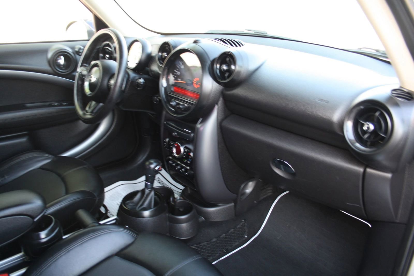 Used 2015 MINI Cooper Countryman S image 5