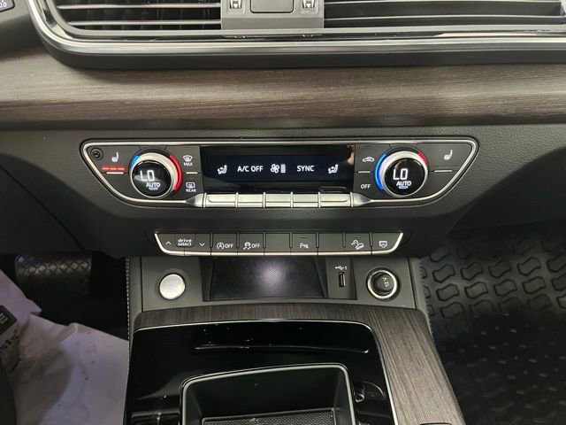 Used 2022 Audi Q5 2.0T Premium Plus image 34