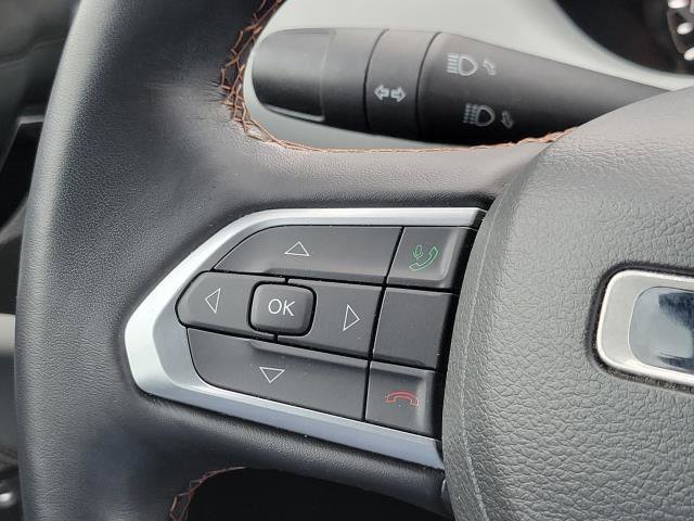 Used 2022 Jeep Compass Limited image 14