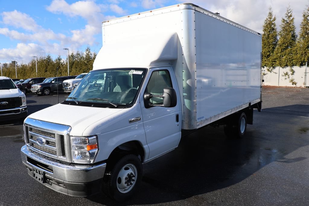 New 2025 Ford E-450 and Econoline 450 Super Duty w/ Power Equipment Group RWD video 2