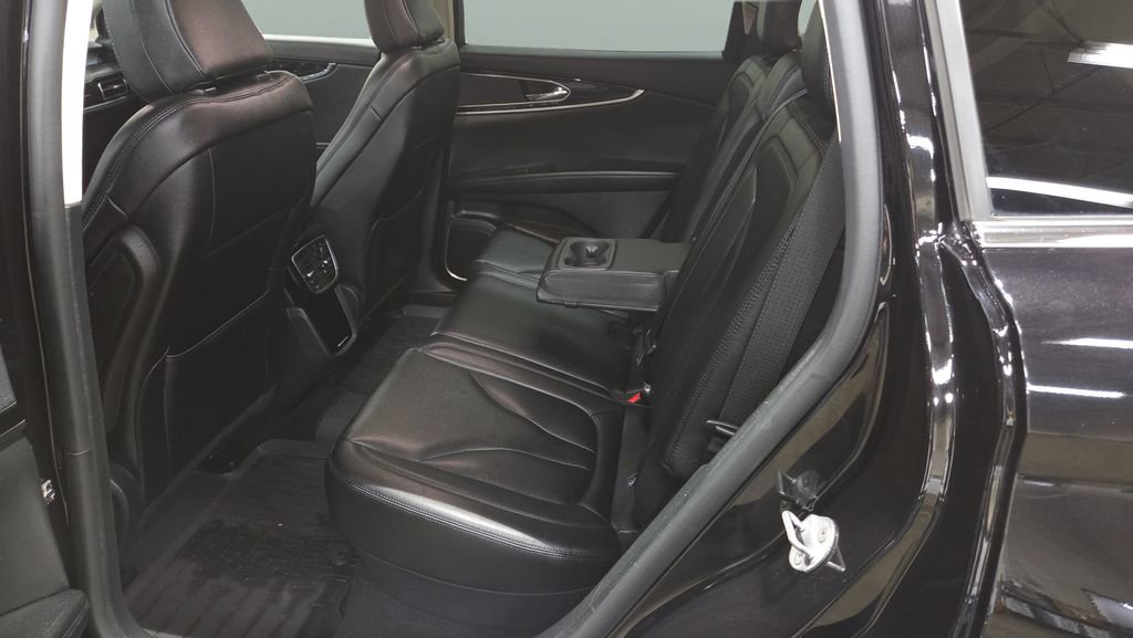 Used 2023 Lincoln Nautilus AWD image 23