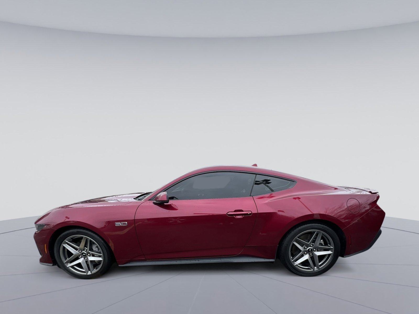 Used 2025 Ford Mustang GT Premium image 2