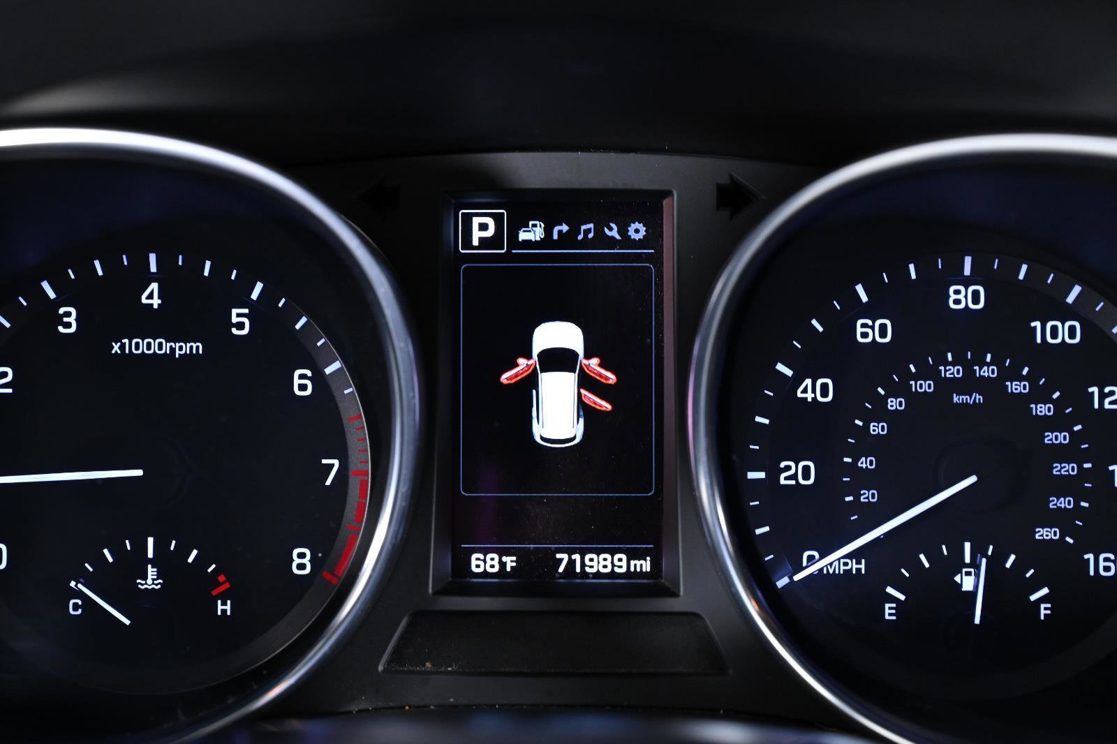 Used 2017 Hyundai Santa Fe Sport w/ 2.4L Tech Package 04 image 14