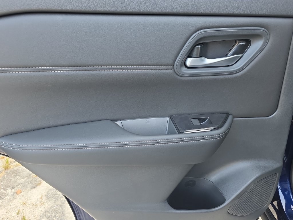 New 2026 Nissan Rogue Dark Armor FWD image 14
