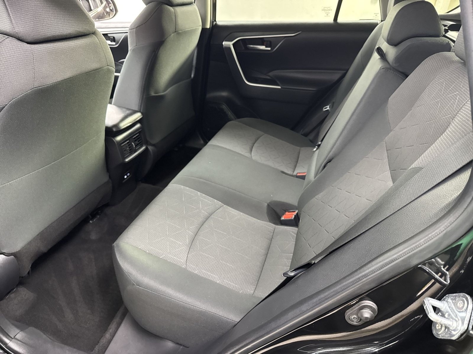 Used 2023 Toyota RAV4 XLE w/ Convenience Package AWD/4WD image 37