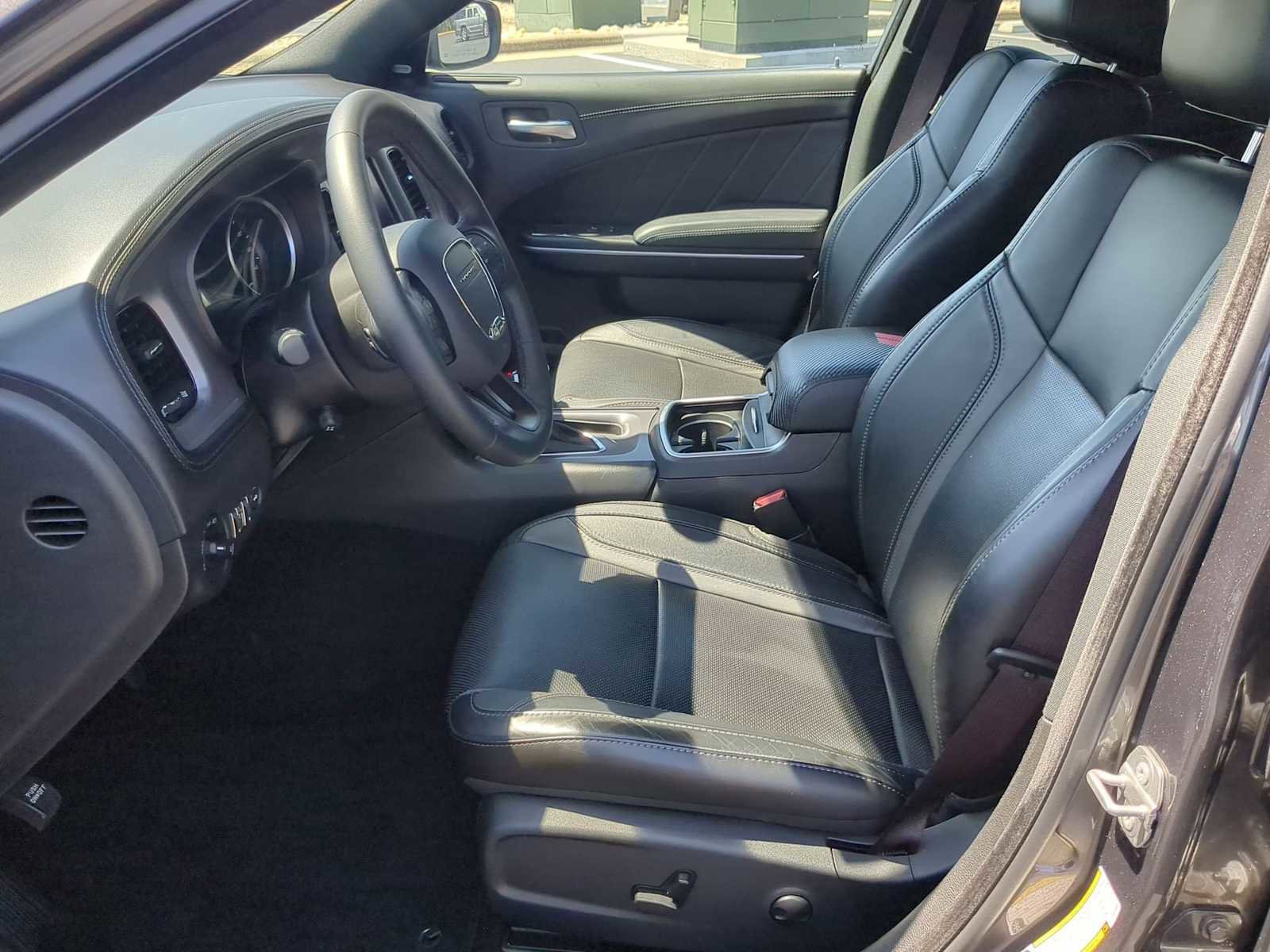 Used 2023 Dodge Charger SXT w/ Plus Group RWD image 14