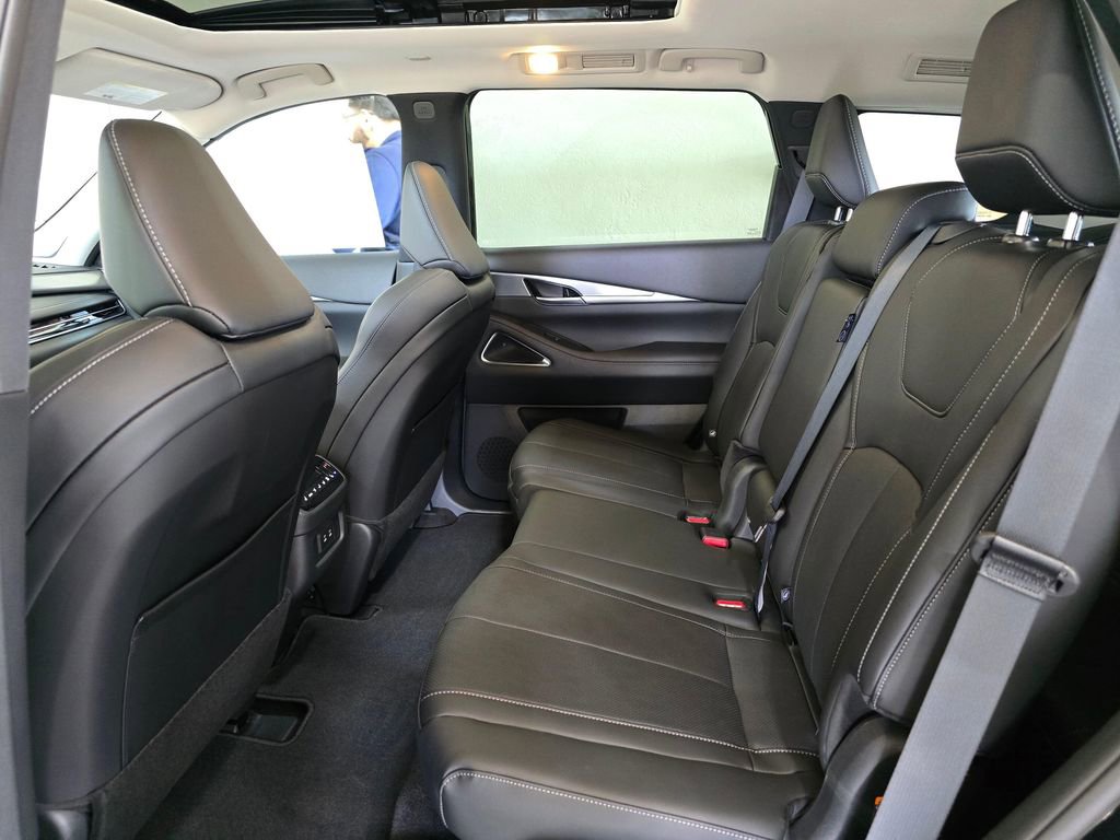 New 2027 INFINITI QX60 Luxe AWD/4WD image 24