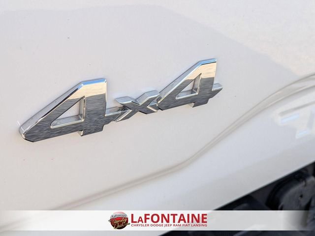 Used 2021 Toyota Tacoma SR AWD/4WD image 10