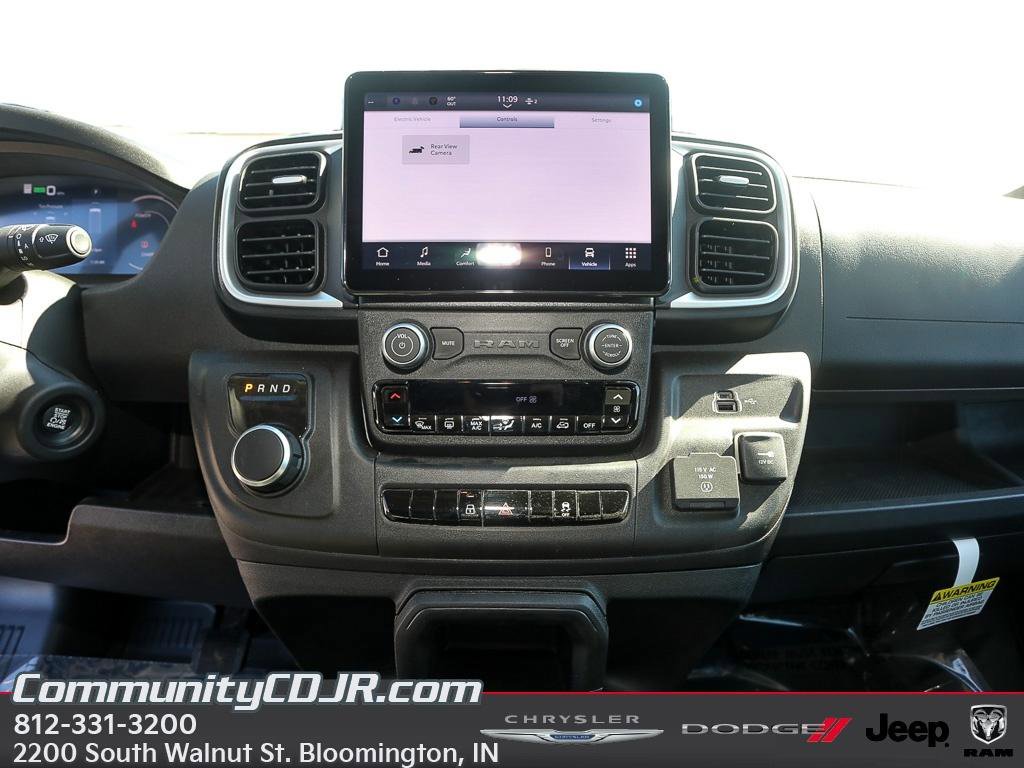 New 2025 RAM ProMaster 3500 w/ Quick Order Package 24G SLT image 15