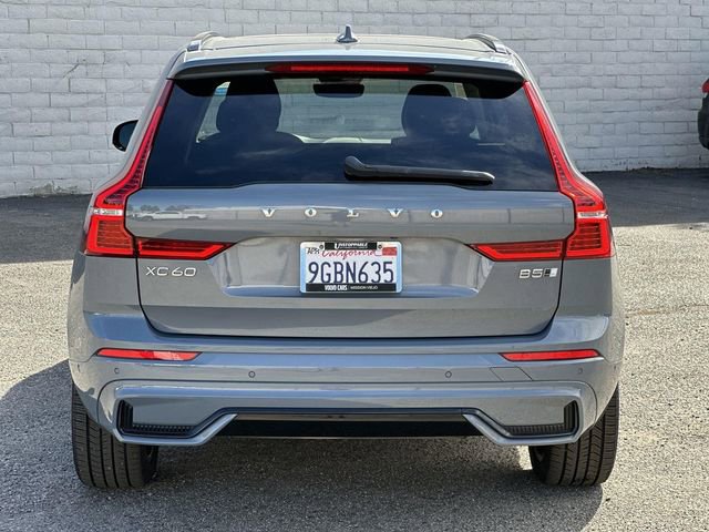 Used 2023 Volvo XC60 B5 Plus image 5