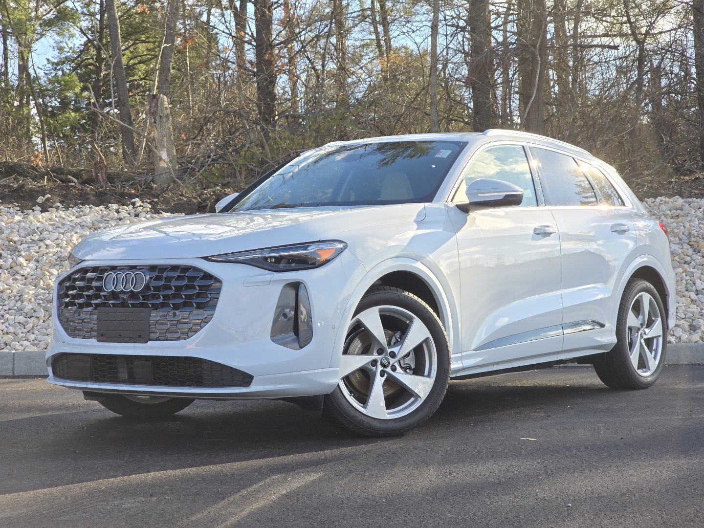 Certified 2025 Audi Q5 Prestige image 1