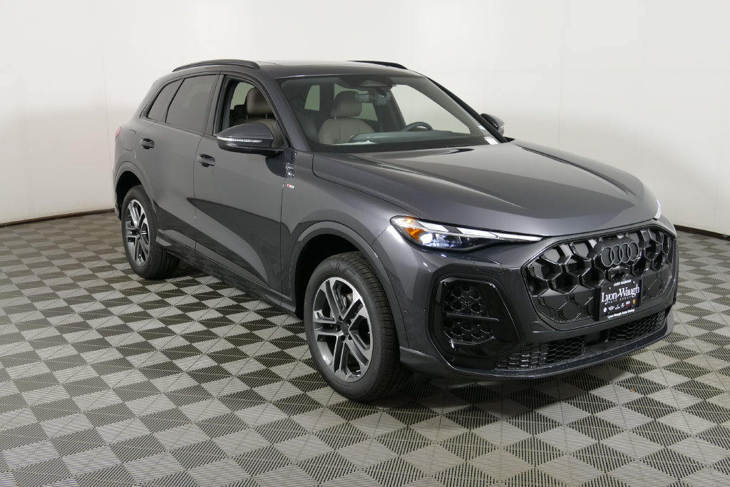 New 2026 Audi Q5 2.0T