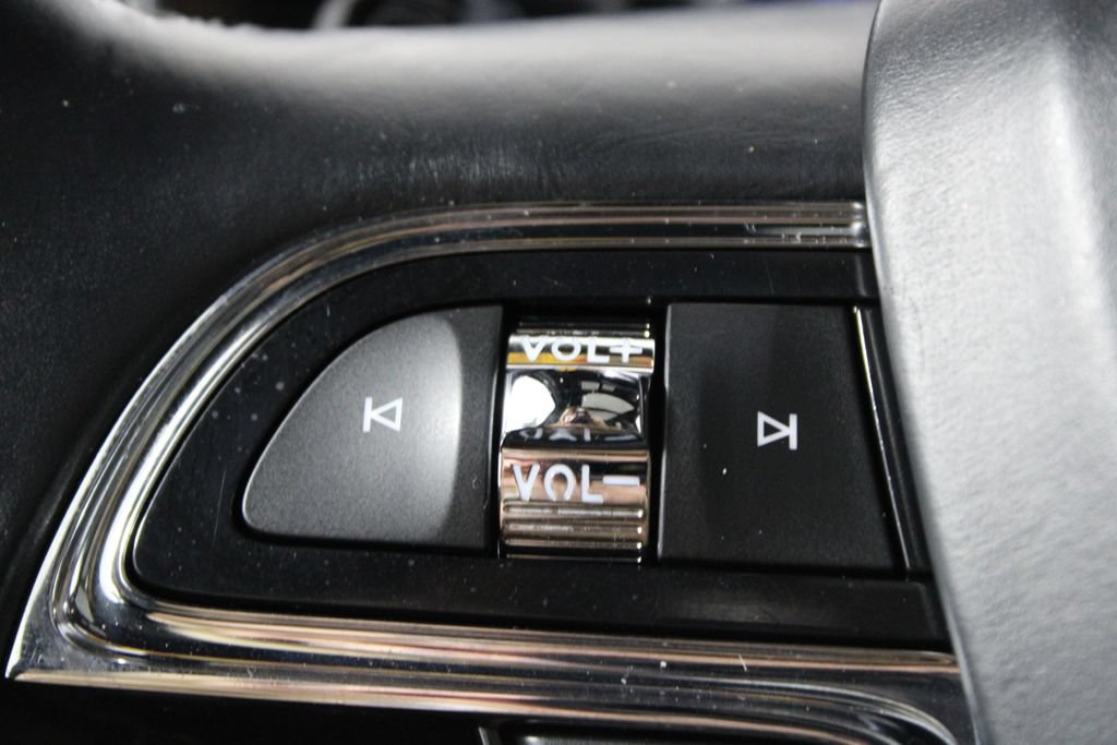 Used 2023 Lincoln Navigator Reserve AWD/4WD image 44
