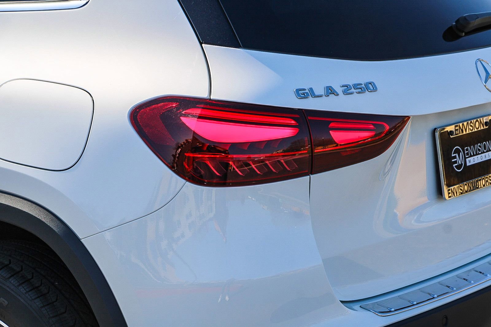 Certified 2025 Mercedes-Benz GLA 250 4MATIC image 11