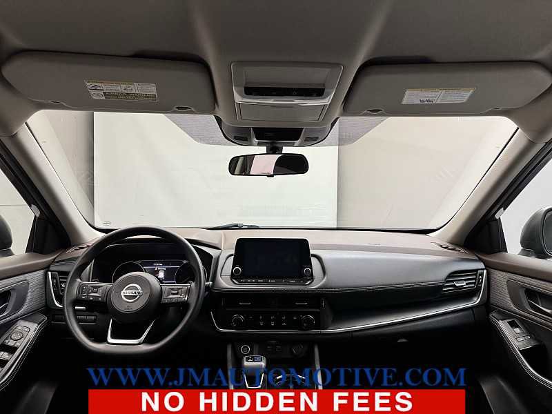 Used 2021 Nissan Rogue S image 12