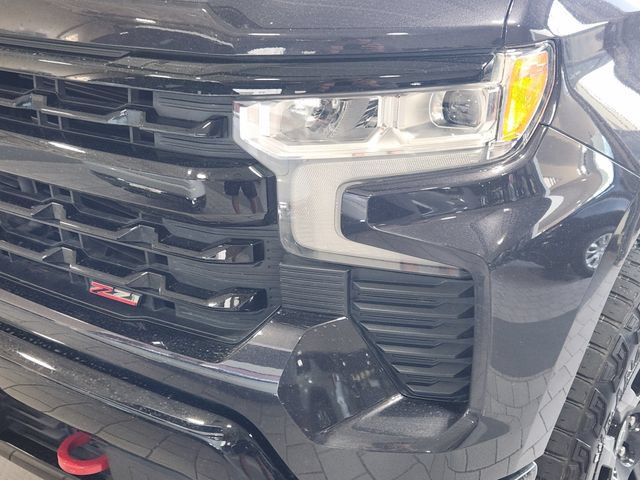 Used 2022 Chevrolet Silverado 1500 LT Trail Boss w/ Protection Package AWD/4WD image 8