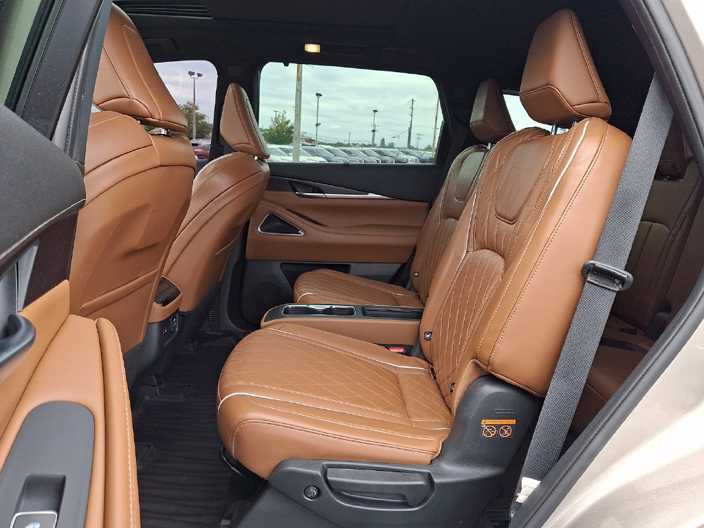 Used 2023 INFINITI QX60 Autograph w/ Cargo Package AWD/4WD image 11