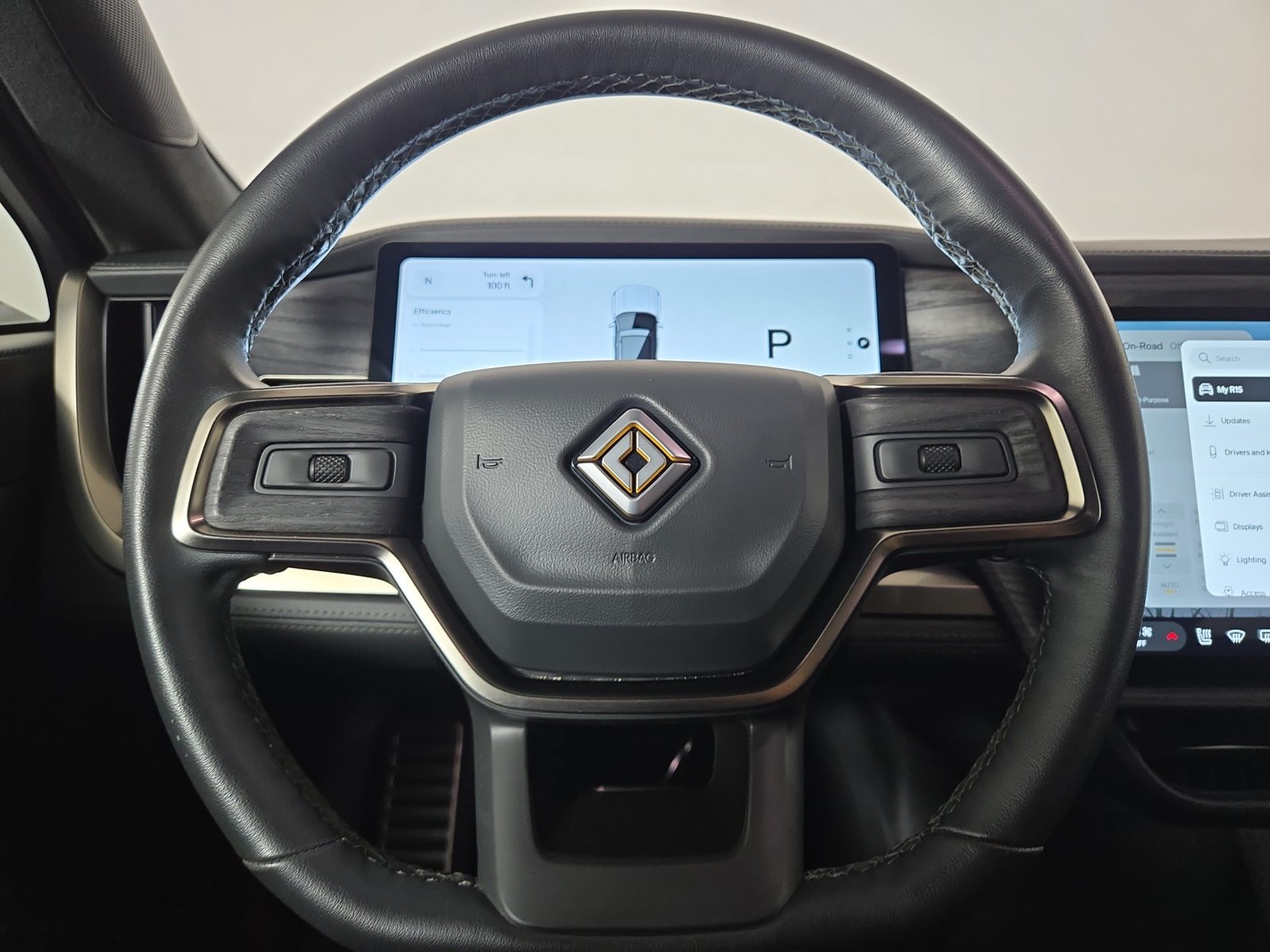 Used 2024 Rivian R1S Adventure Dual AWD/4WD image 28