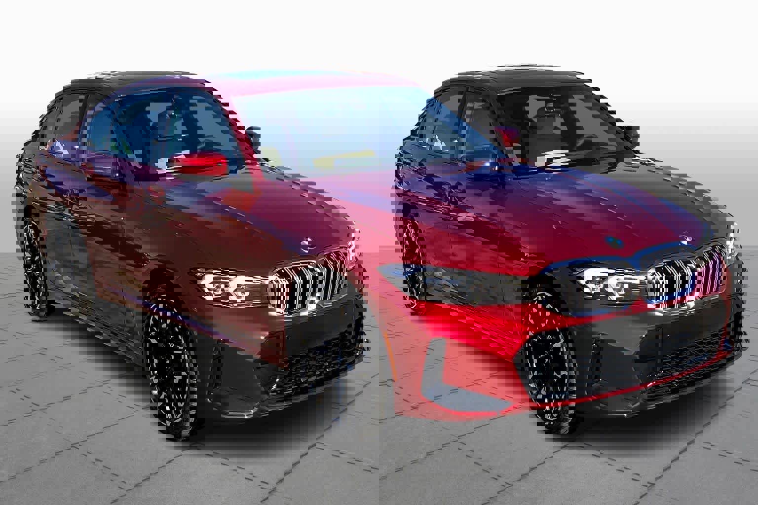 New 2026 BMW 330i xDrive Sedan w/ M Sport Package image 2