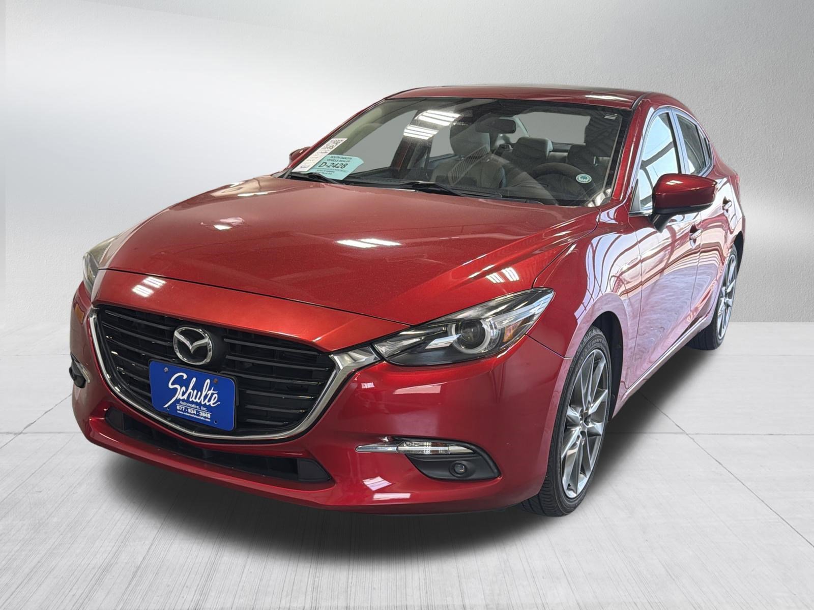 Used 2018 MAZDA MAZDA3 Grand Touring FWD image 3