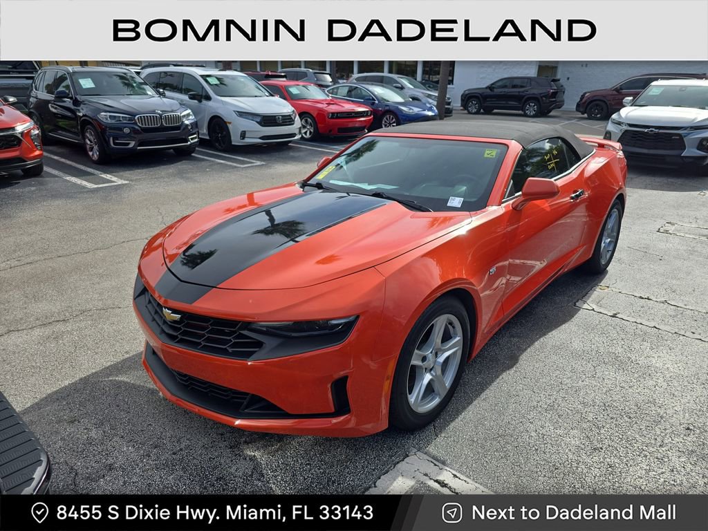 Used 2021 Chevrolet Camaro LT image 2