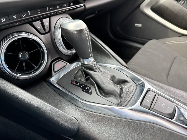 Used 2023 Chevrolet Camaro LT w/ Technology Package RWD image 20