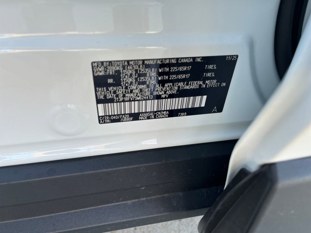 New 2025 Toyota RAV4 XLE image 29