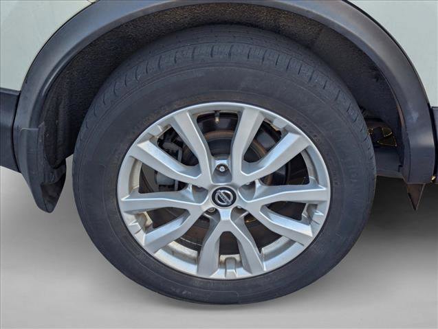 Certified 2020 Nissan Rogue Sport SV w/ All-Weather Package image 4