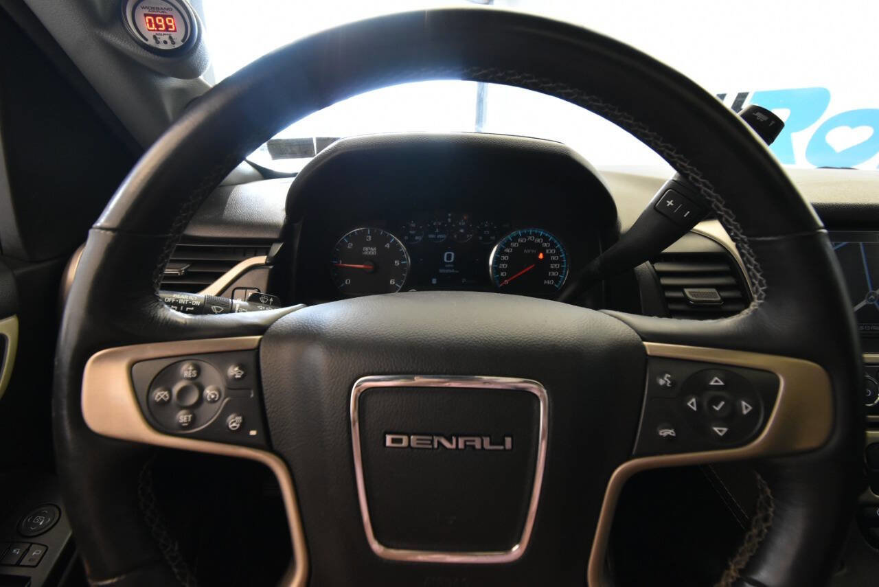 Used 2018 GMC Yukon Denali w/ Open Road Package image 27