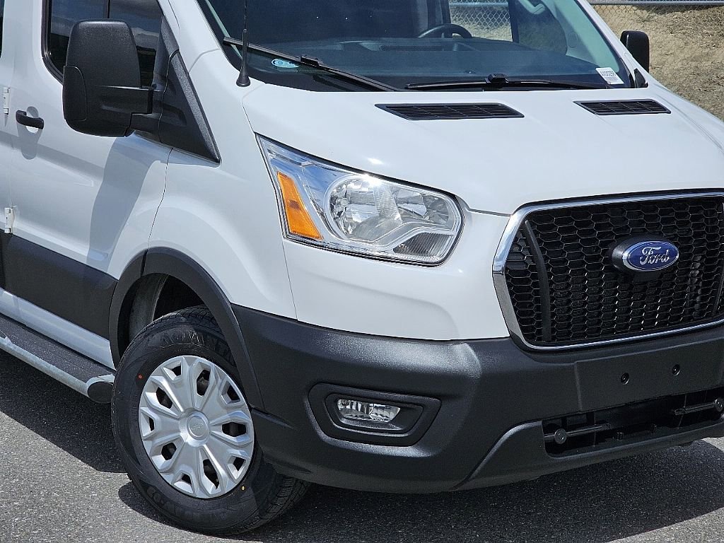 Used 2021 Ford Transit 250 Low Roof w/ Exterior Upgrade Package RWD image 6