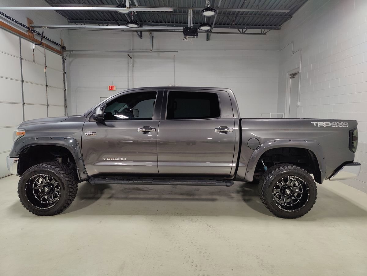 Used 2018 Toyota Tundra Limited w/ TRD Off Road Package AWD/4WD image 29