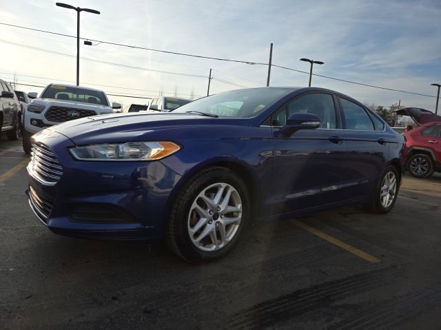 Used 2014 Ford Fusion SE image 3