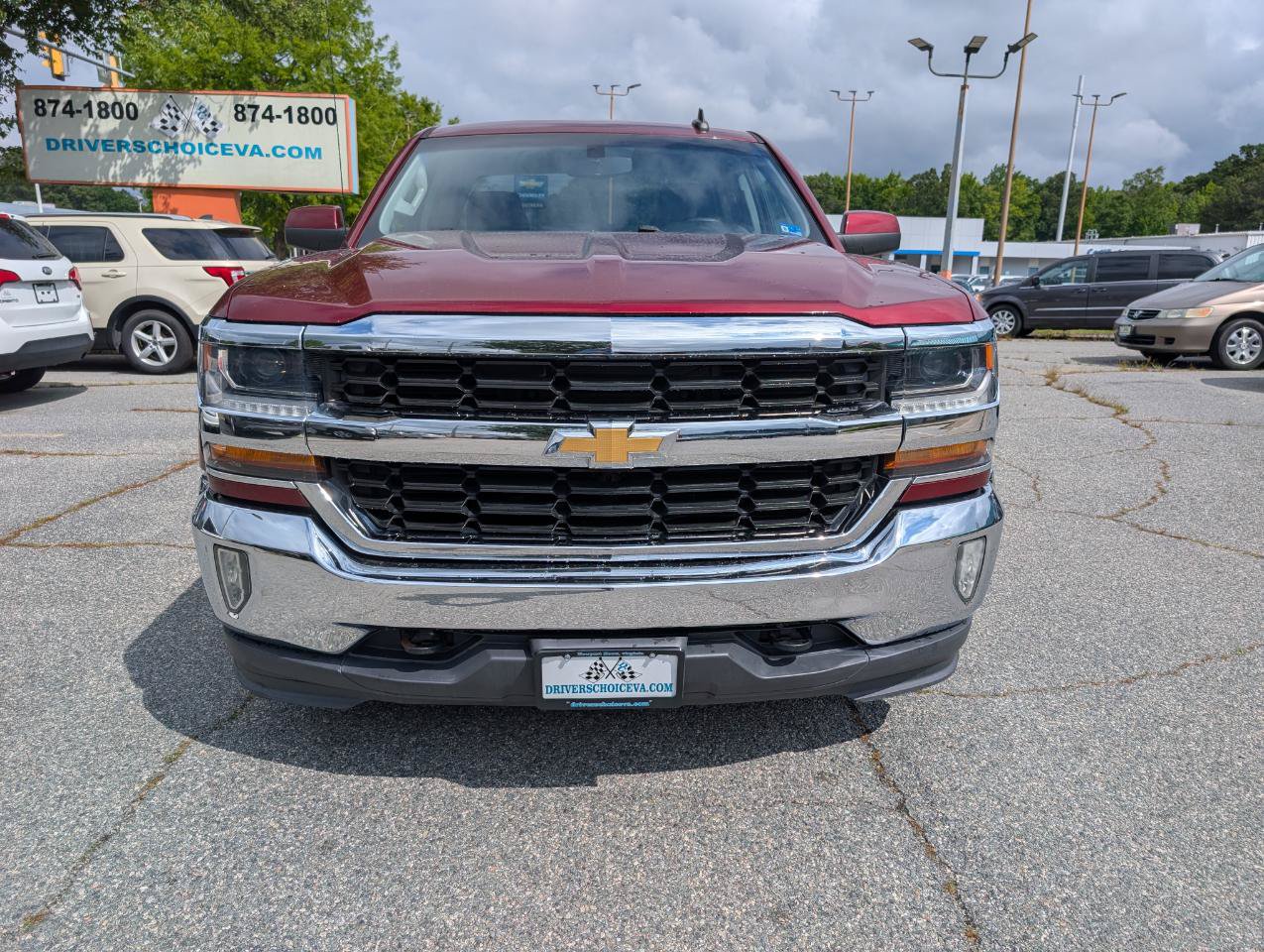 Used 2017 Chevrolet Silverado 1500 LT w/ All Star Edition AWD/4WD image 11