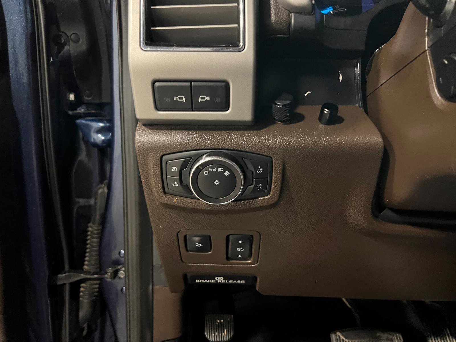 Used 2019 Ford F250 King Ranch w/ King Ranch Ultimate Package image 14