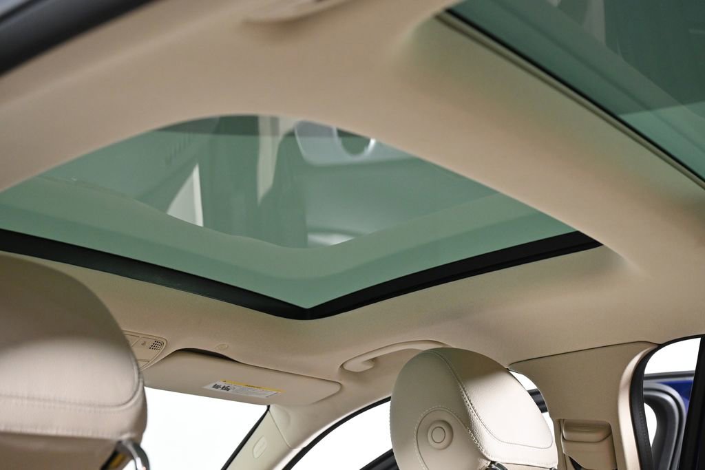 Used 2020 Mercedes-Benz GLC 300 4MATIC image 34