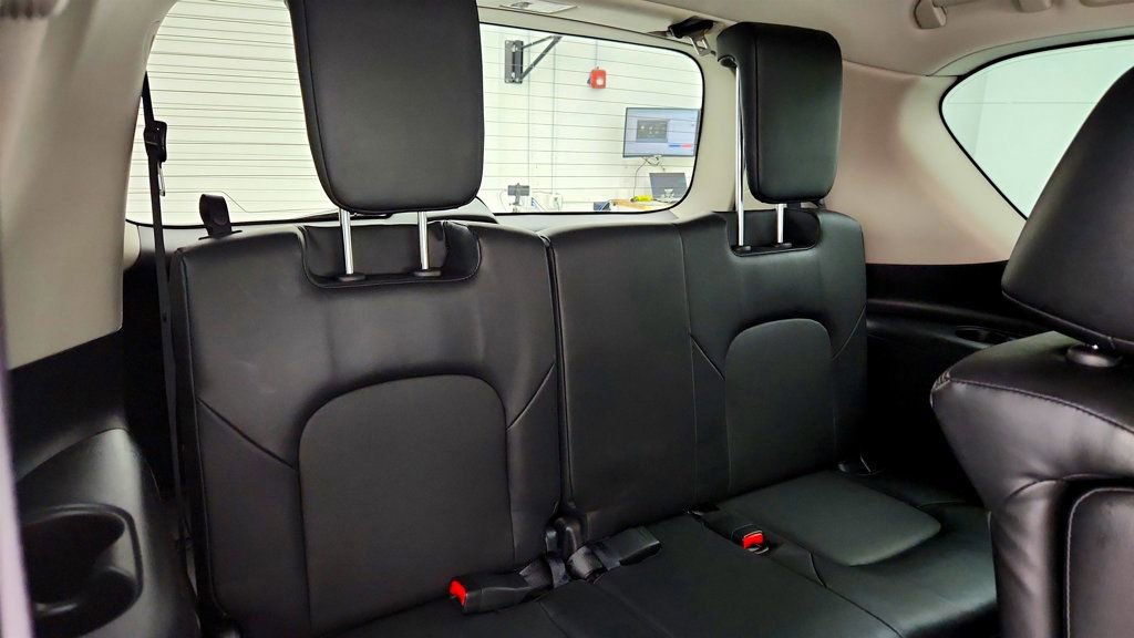 Used 2022 Nissan Armada SV w/ SV Appearance Package image 23
