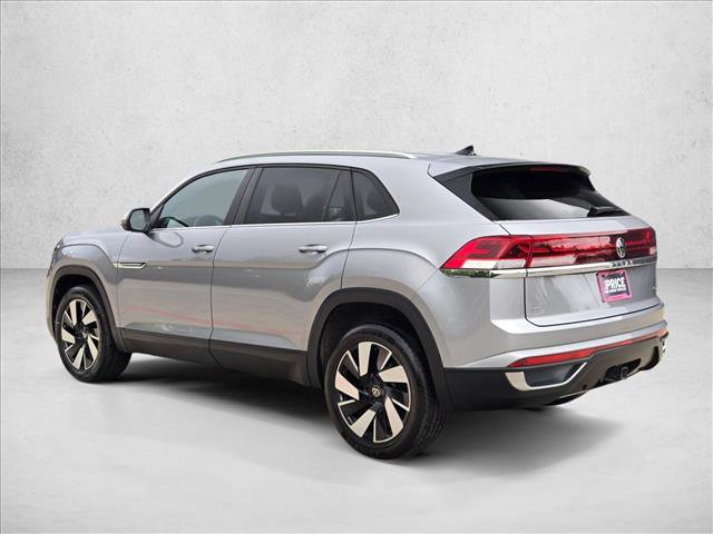 Used 2025 Volkswagen Atlas Cross Sport SE AWD/4WD image 7