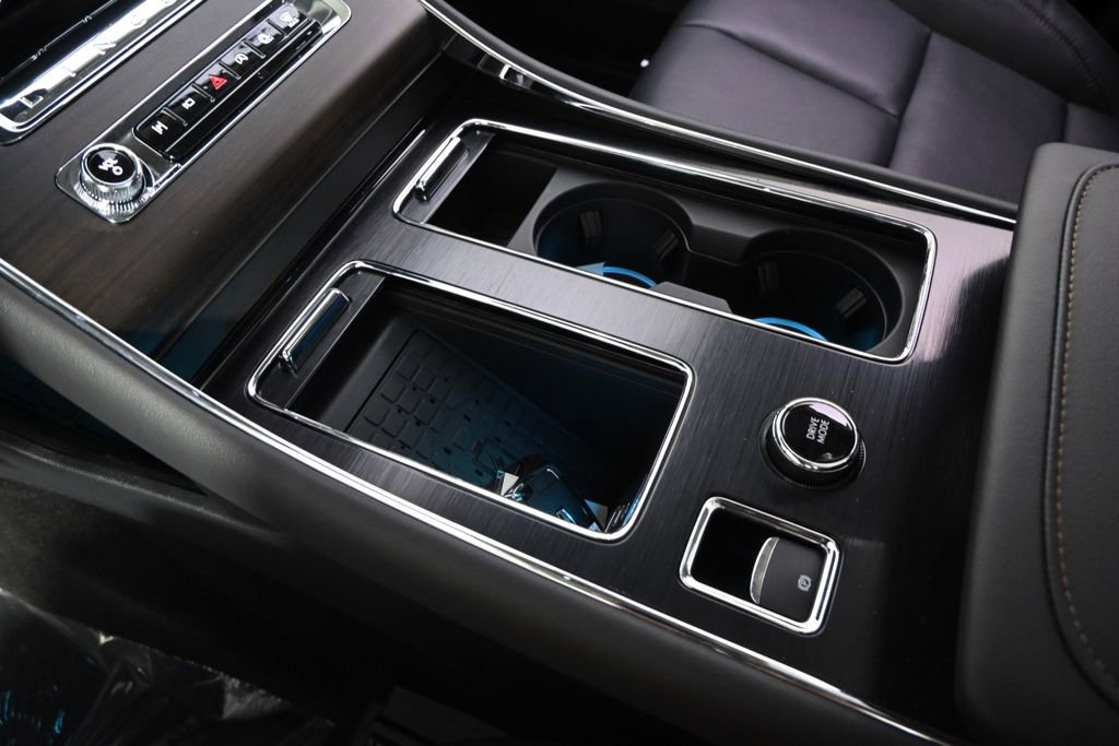 New 2026 Lincoln Aviator Reserve w/ Jet Appearance Package image 32