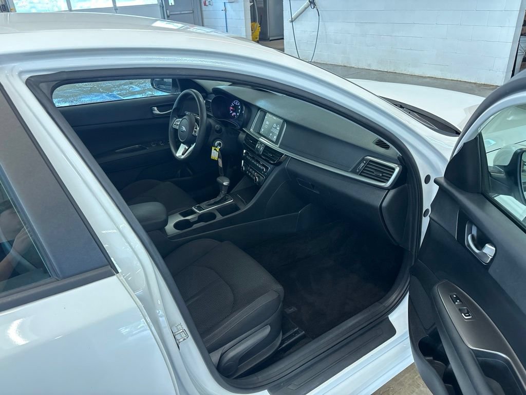 Used 2019 Kia Optima LX w/ LX 17" Wheel Package FWD image 12