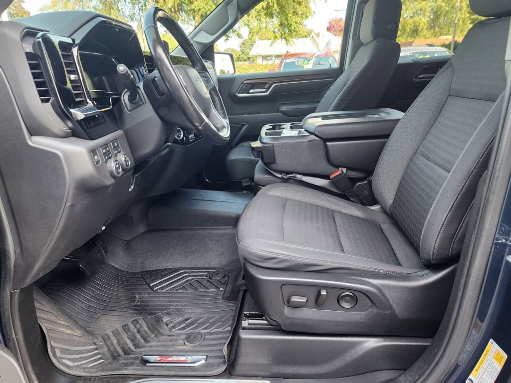 Used 2022 Chevrolet Silverado 1500 RST w/ Z71 Off-Road Package image 19