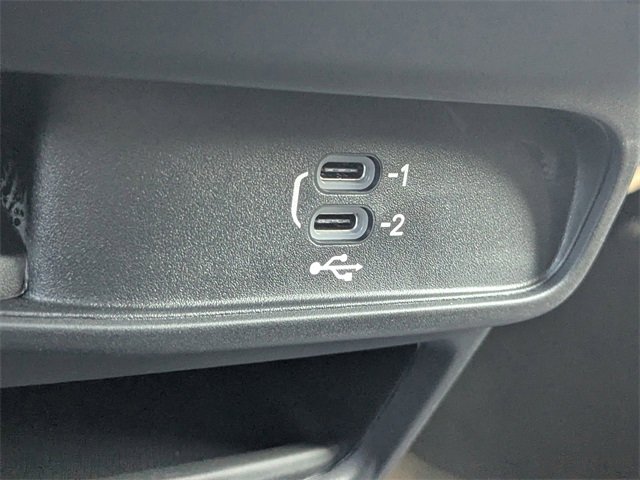 New 2026 Chrysler Voyager LX image 20