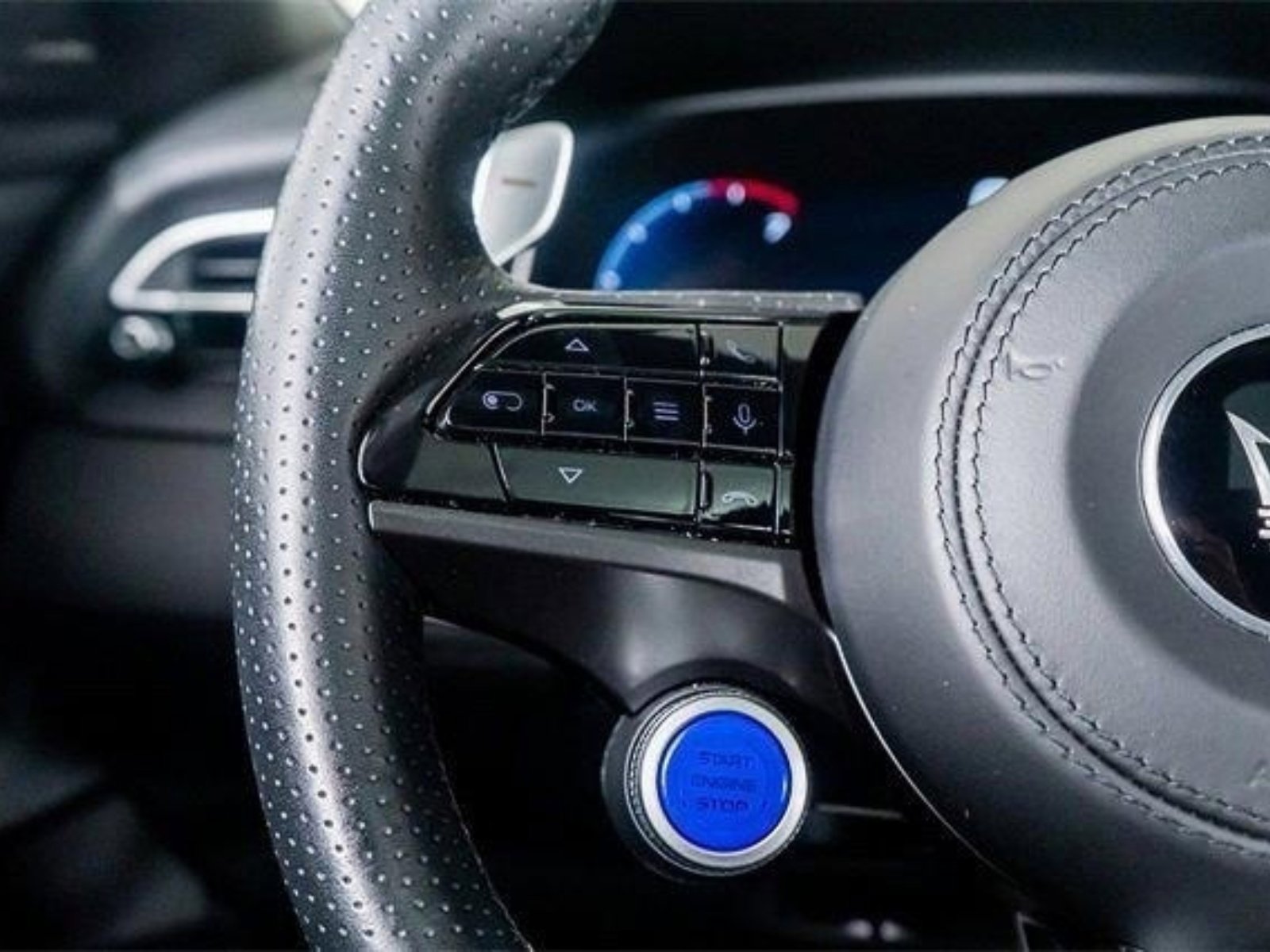 Used 2024 Maserati Grecale GT image 37