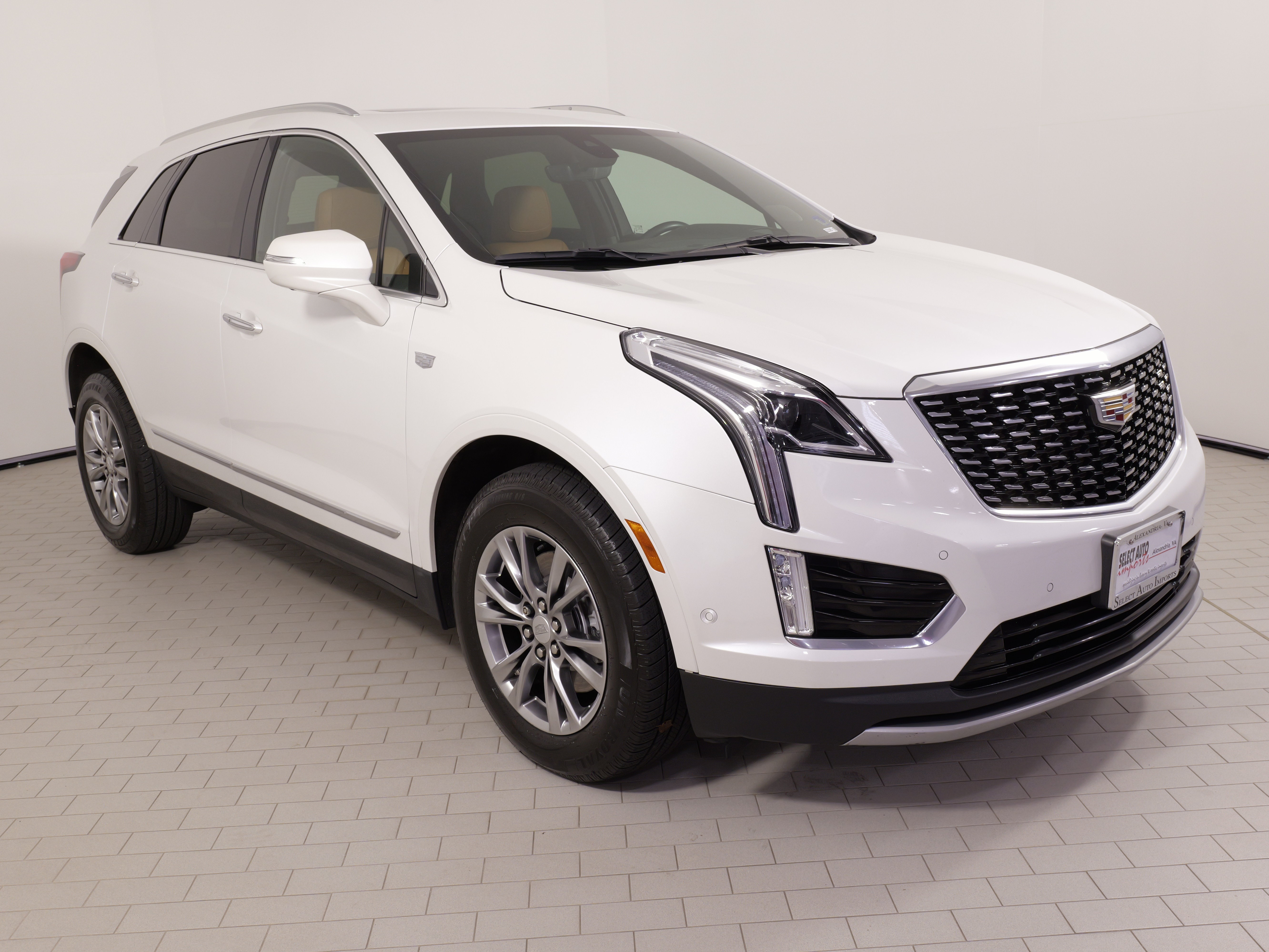Used 2021 Cadillac XT5 Premium Luxury AWD/4WD image 6