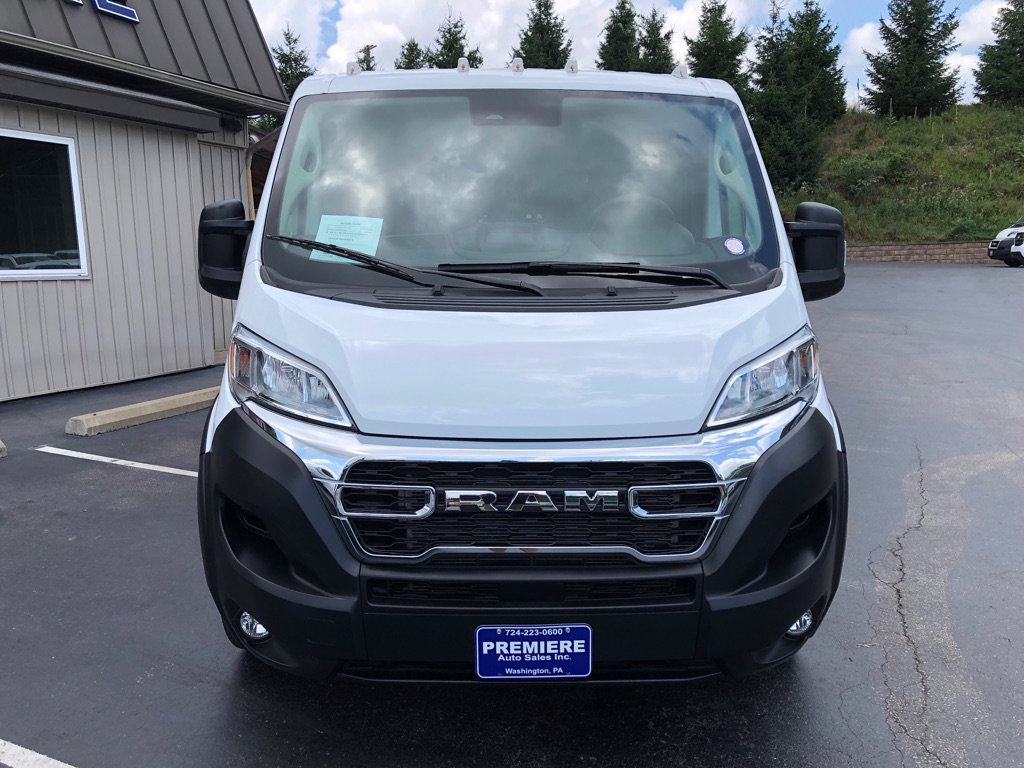 Used 2025 RAM ProMaster 2500 w/ U-Haul Equipment Group FWD image 9