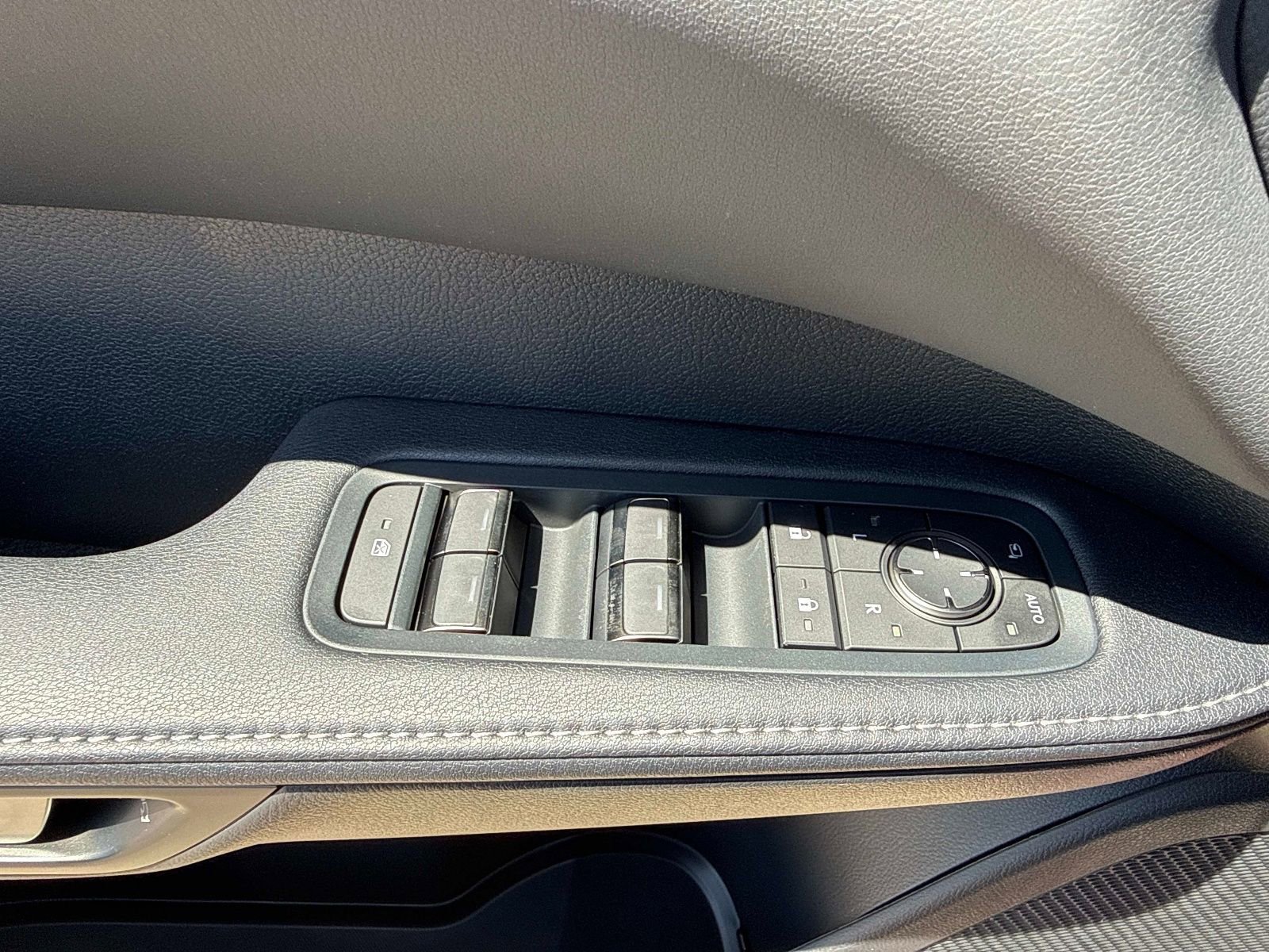 New 2026 Lexus RX 350h image 16