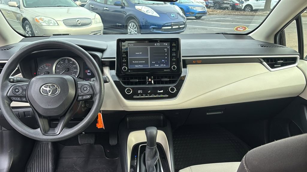 Used 2021 Toyota Corolla LE image 12