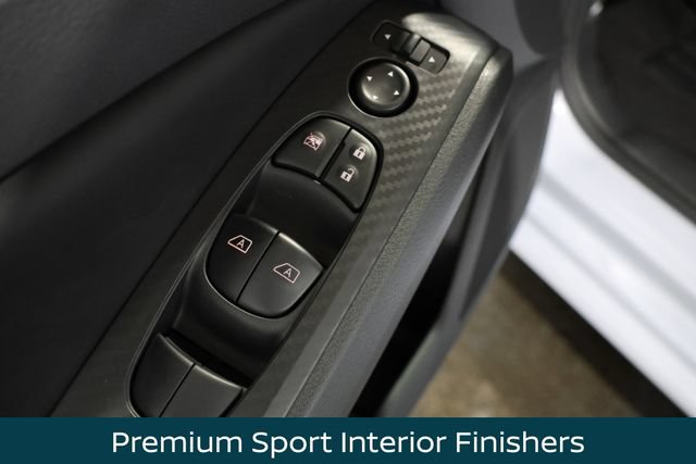 New 2026 Nissan Altima 2.5 SR w/ SR Premium Package FWD image 17