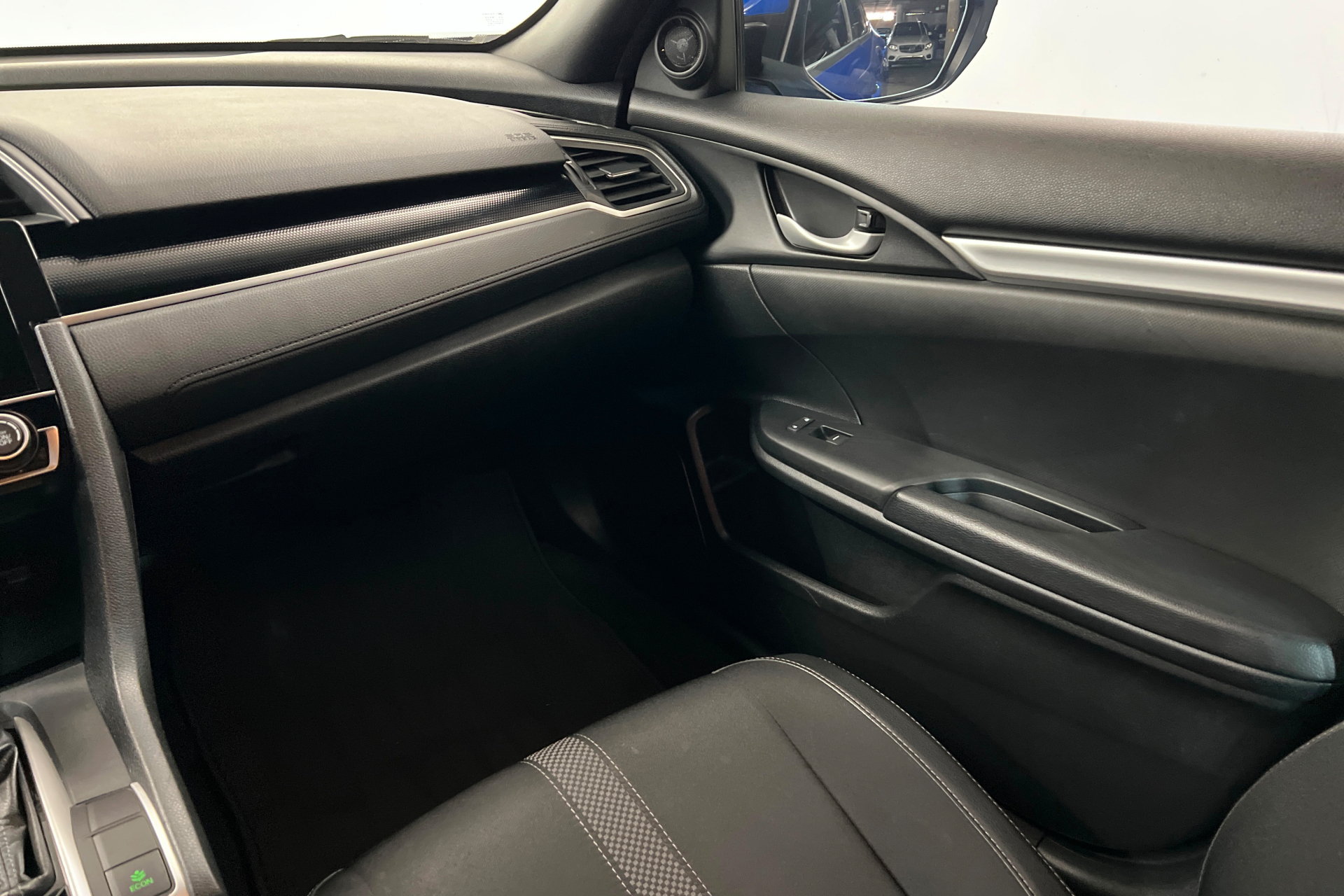 Used 2019 Honda Civic Sport image 11