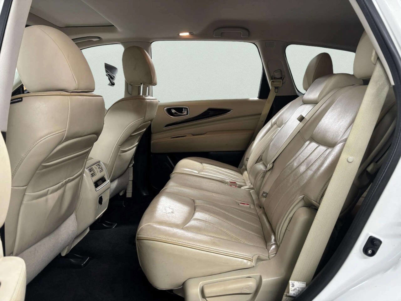 Used 2015 INFINITI QX60 AWD w/ Premium Plus Package image 16