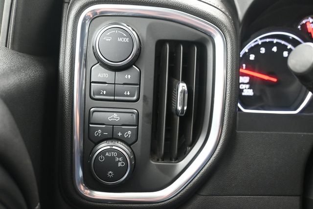 Used 2020 Chevrolet Silverado 1500 LT w/ All-Star Edition AWD/4WD image 25